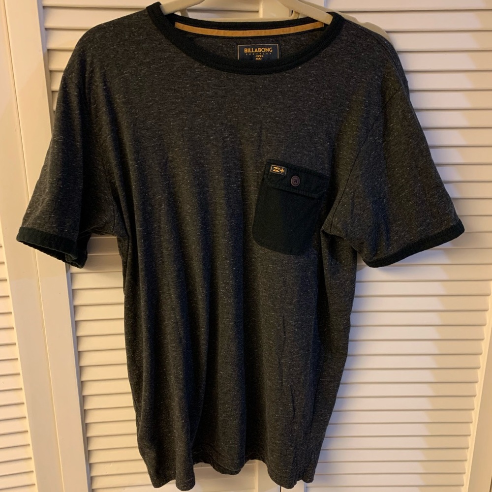 Billabong L black with trim ans pocket